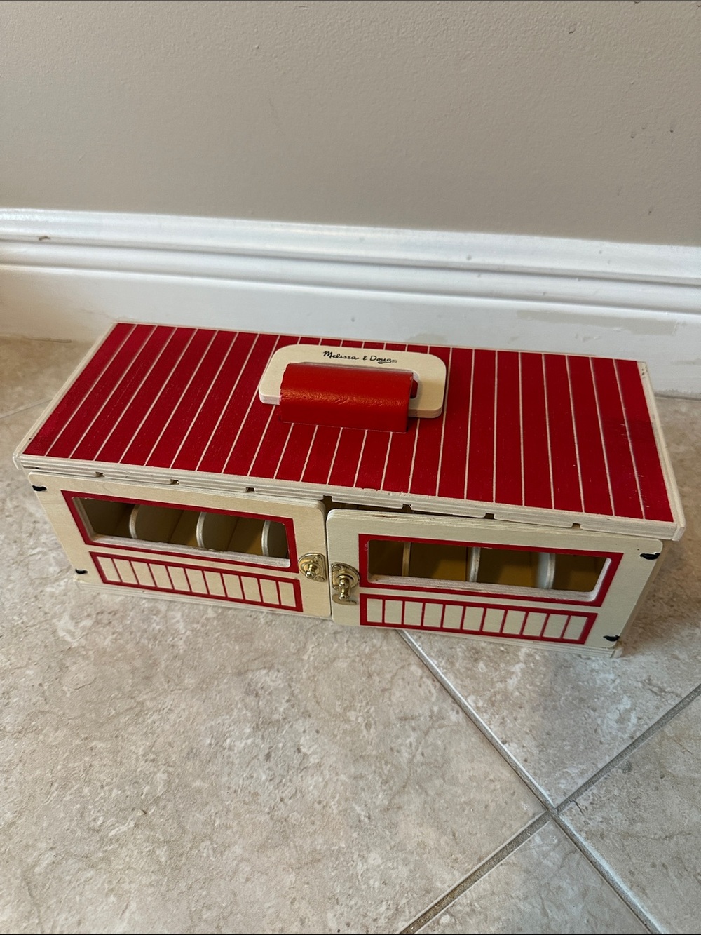 Melissa & Doug Red and Cream Wooden Carrying Case with Handle